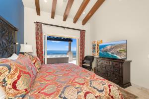 Unique Renovated 3 Bed Montecristo Villa at Quivira