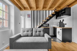 Charmant duplex hypercentre, métro, bureau