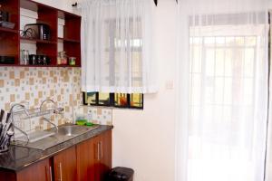 Bomani -2 Tom Mboya Apartment