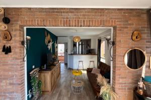 Stylish flat swimming pool parking near the beach