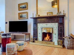 7 Bed in Corris 77466