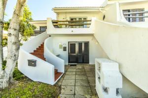 B20 - Sun 2 bed Apartment