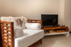 B04 - Luxury 2 Bed with Top Terrace Pool