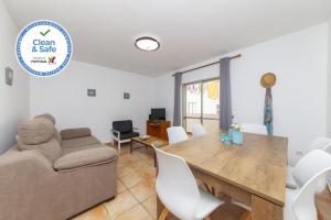 B18 - Village Street Apartment