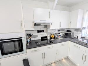 Castleford nest 3 bed driveway 2 Free Parking 6ppl