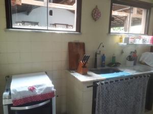 Casa independente com piscina emCabo Frio RJ