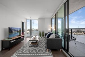 Docklands 3BR