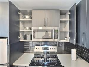 Stylish Studio, Walk to Food, Bars and Baseball