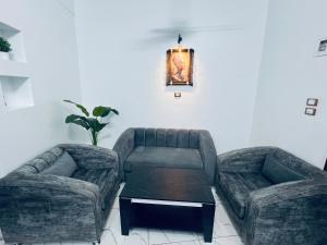 Neat & Modern Studio 2Mins Pyramids - Royal desert Inn