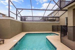 Casa 4Q com Piscina e Quartos Temáticos