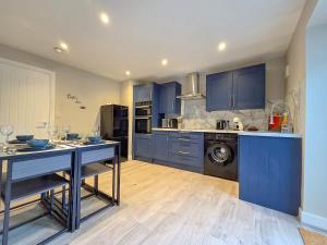 Copper Pine - Refurbished - Contractors & families