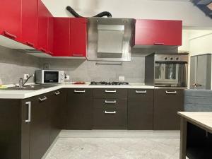 La Corte Urbana 48B Parking