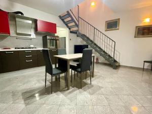 La Corte Urbana 48B Parking