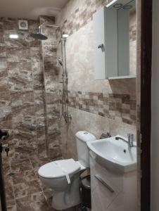 Странската изба град Калофер