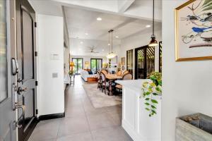 Crown Jewel of El Paseo with Private Pool & Spa