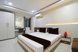 Super Townhouse Sahayogi Nagar Near Big Bazaar