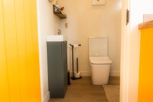 Oaklane Glamping Cabins