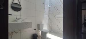 Prehenn Beach House com Piscina