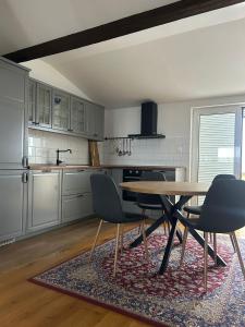 Airport APARTMAN LILI