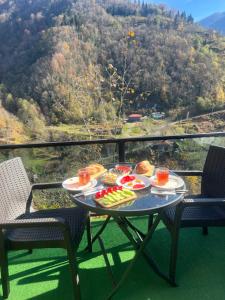 Cottege Merisis Side