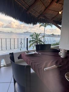 Santorini, loft frente al mar