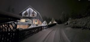 Dom w Czerwonej Dolinie Haus im Roten Tal Seidorf Sosnówka`