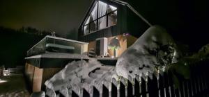 Dom w Czerwonej Dolinie Haus im Roten Tal Seidorf Sosnówka`