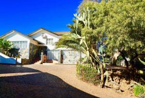 Khanimambo Guest House