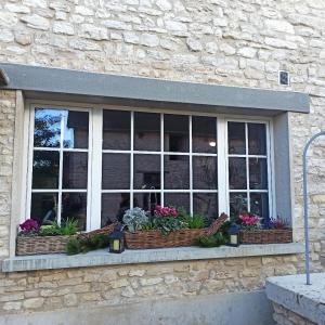 Le presbytère de Bueil - Gite 8 pers - 5 couchages