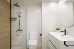 Maikran Seasonal Santa Pola Beachside Apartment