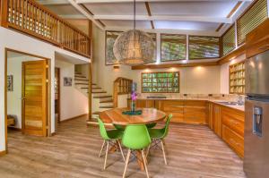 Jungle Tide Villas - Playa Chiquita