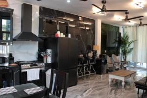 Casa Greengos Playa Matanchen