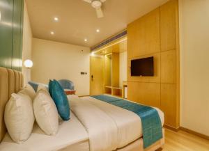 Hotel TEO SUITES International Airport