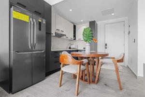 The Towers G406 Nok Fantastic 2BR Apartment by Vistacana Rentals