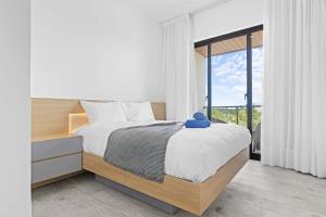 The Towers G406 Nok Fantastic 2BR Apartment by Vistacana Rentals