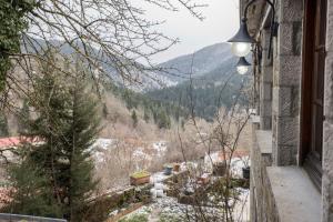 Πατρικό ολόκληρος ξενώνας entire stone guesthouse