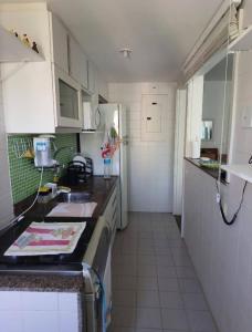 Encantador Ap em frente à Praia da Barra - SunsetDrive