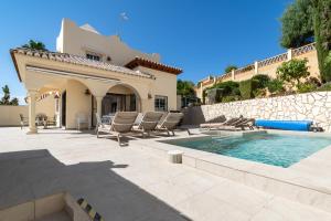 Puente del Miso by Oasis Properties