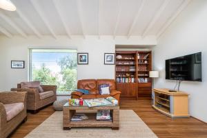 Sheoak on Wedge - Well Appointed Property Close To Beach