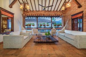 Casa Linaje Hotel Boutique -Cauca Viejo- Mayores de 10 años