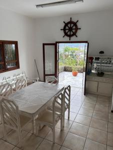 Casa completa com vista para o mar e piscina privativa