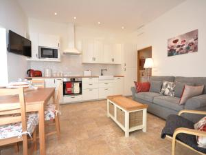 1 Bed in Abergavenny 47884