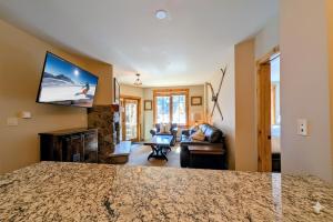 Dakota Lodge 8451 by SummitCove Lodging in Colorado