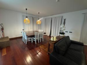 Villa Dedalos - Spacious luxury Villa with heated pool in Puerto Calero