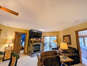 Red Hawk Lodge 2242 by SummitCove Lodging in Colorado