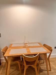 Birmingham 2-Bedroom Garden Stay Perfect for Couples,Workers & Families
