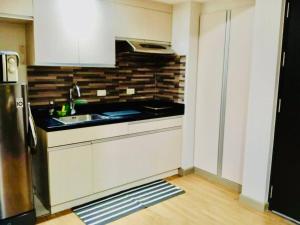 Walk to Abreeza Mall | Kitchen | Parking | Pool