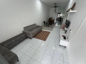 Zh homestay teluk batik
