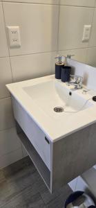 Cerca Movistar Arena