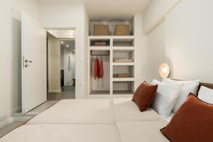 Tsimiski View CityCenter Boutique Suite - By Nuvia Domus